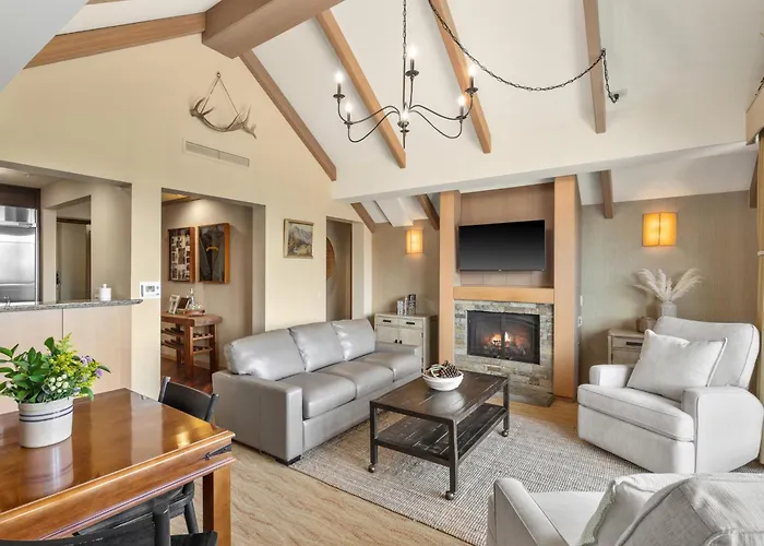 Suncadia Penthouse W/ Mountain & River Views!