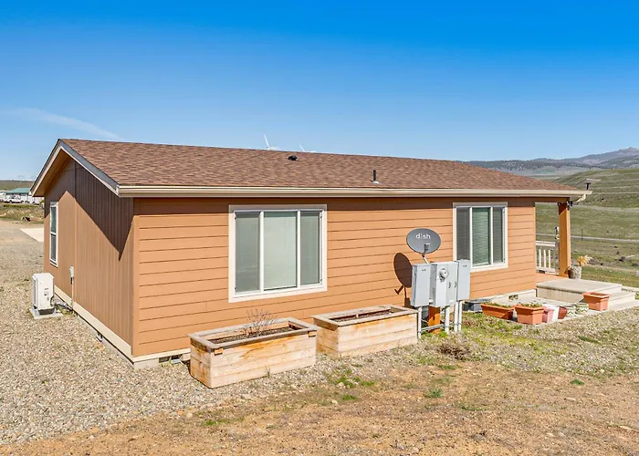 Fish, Hunt & Explore! Rodeo City Home W/ Hot Tub